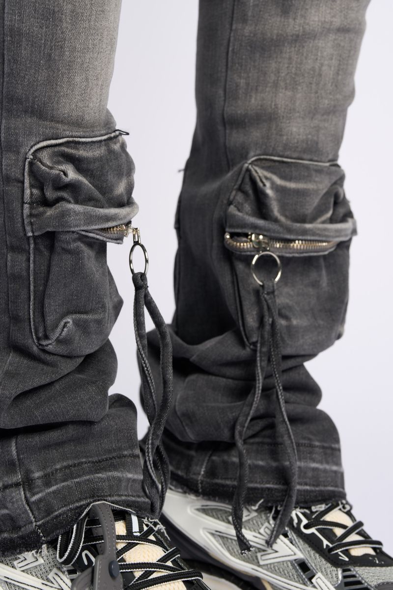 "BETTER DAYS" STACKED CARGO (GREY)