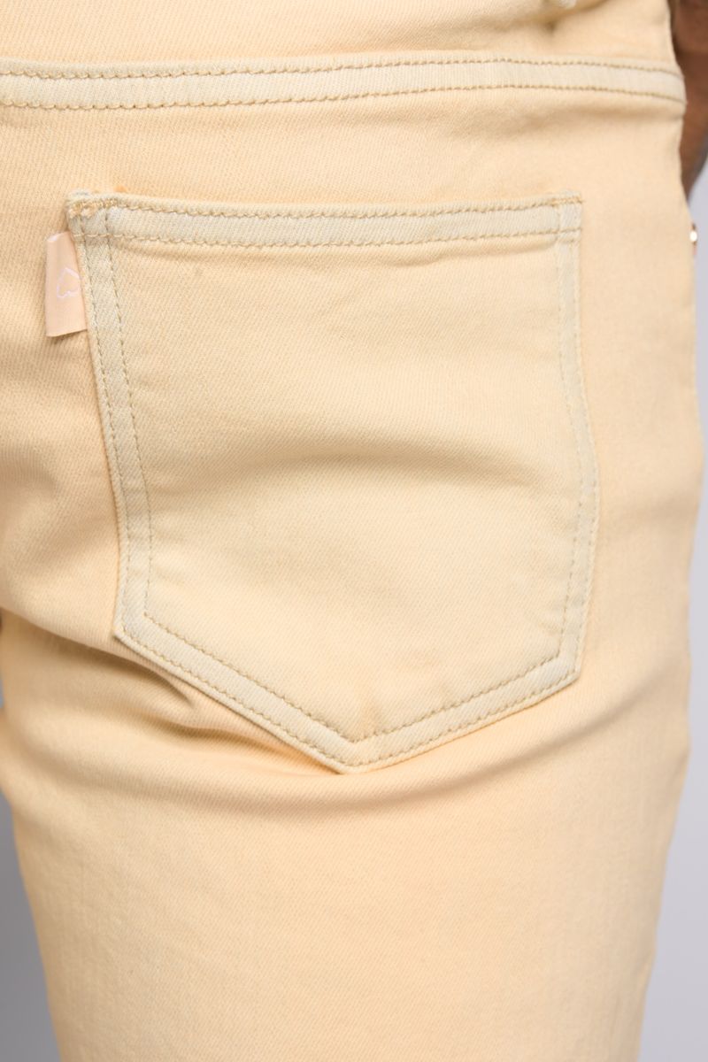 AMBITION SKINNY DENIM (LIGHT BLUE CREAM)