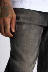 "TIMELINE" STRAIGHT FIT DENIM (VINTAGE BLACK)